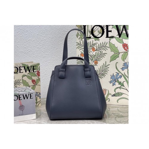 Loewe Hammock Nugget bag in Black nappa calfskin