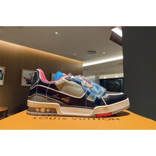 Louis Vuitton 1A8Q9R Trainer sneaker in Pink Calf leather