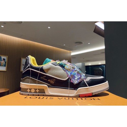 Louis Vuitton 1A8QA9 Trainer sneaker in Yellow Calf leather