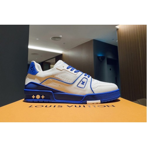 Louis Vuitton 1A8SJJ Trainer sneaker in Blue Calf leather