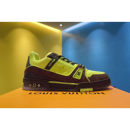 Louis Vuitton 1A8Z6G Trainer sneaker in Yellow Monogram-embossed nubuck calf leather and textile