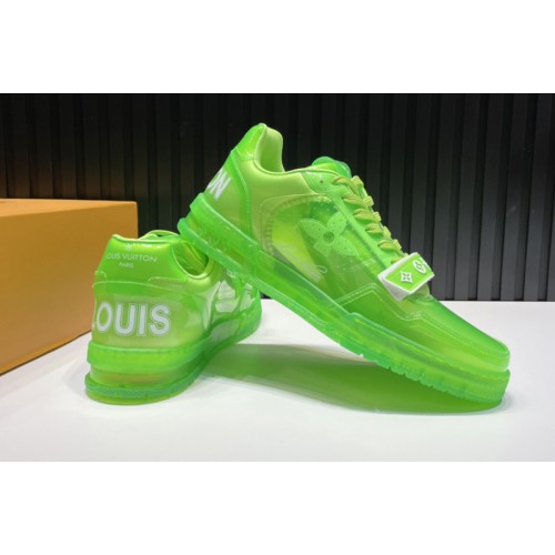 Louis Vuitton 1A98X5 Trainer sneaker in Green Transparent canvas