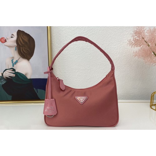 Prada 1NE515 Re-Edition 2000 nylon mini-bag in Pink Nylon