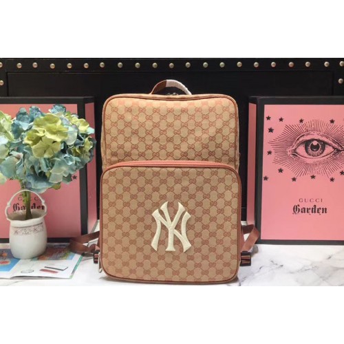 Gucci Medium backpack with NY Yankees patch red beige canvas