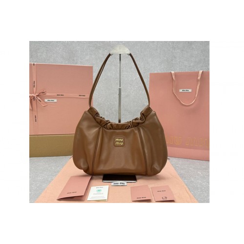 Miu Miu Leather hobo bag in Brown Leather