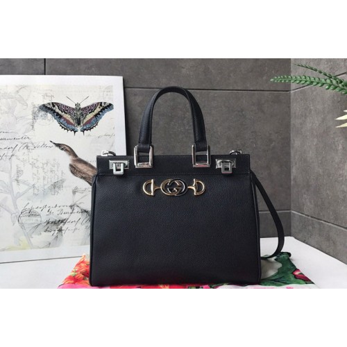 Gucci Zumi grainy leather small top handle bag in Black grainy leather