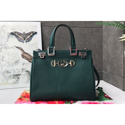 Gucci Zumi grainy leather small top handle bag in Green grainy leather