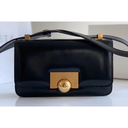 Bottega Veneta BV classic Shoulder bag in Black Calf Leather
