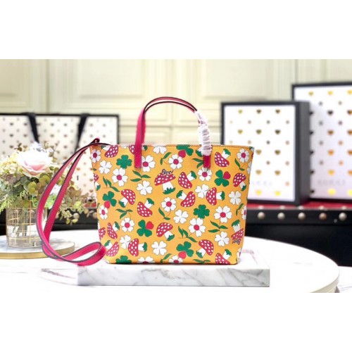 Gucci Childrens tote with mushrooms print and strap Yellow Supreme canvas