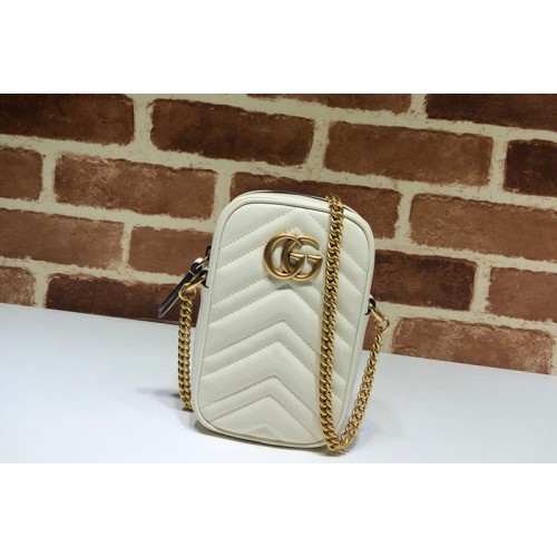 Gucci Marmont mini bag in White matelasse chevron leather