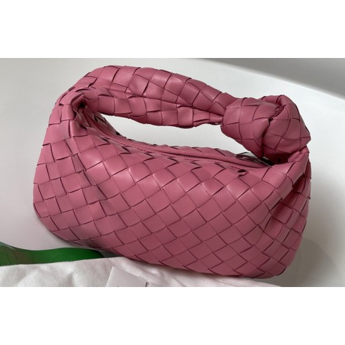 Bottega Veneta Mini Jodie Rounded hobo bag in Pink Intrecciato leather