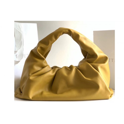 Bottega Veneta The shoulder Pouch bag in Lemon Calfskin Leather