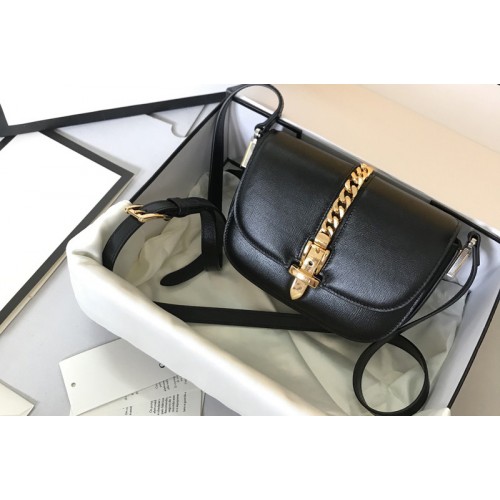 Gucci Sylvie 1969 mini shoulder bag in Black textured leather