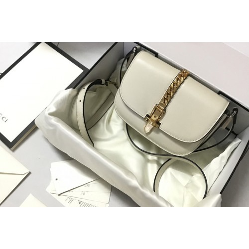 Gucci Sylvie 1969 mini shoulder bag in White textured leather Gucci Sylvie 1969 mini shoulder bag in White textured leather
