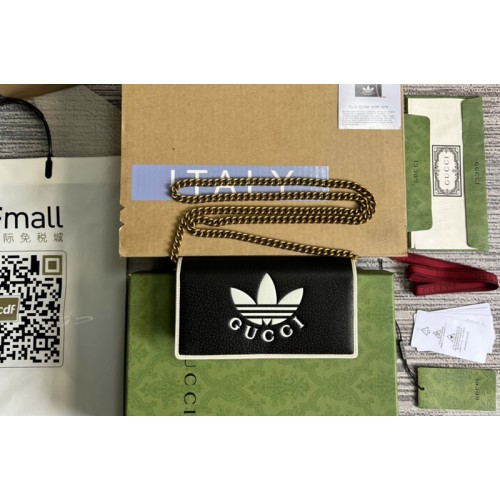 adidas x Gucci wallet with chain in Black and white leather