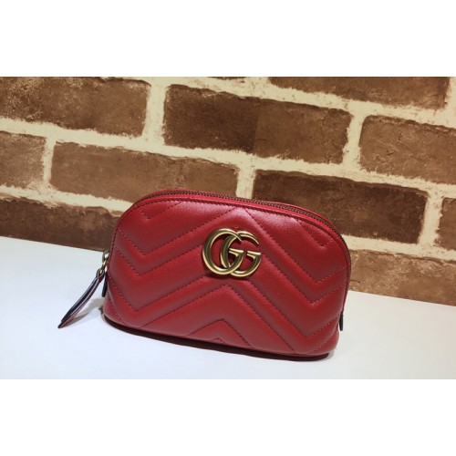 Gucci Marmont cosmetic case in Red matelasse chevron leather