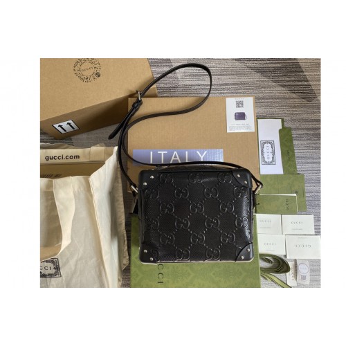 Gucci embossed shoulder bag in Black embossed leather