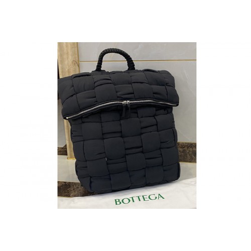 Bottega Veneta Fold-top padded backpack in Black nylon