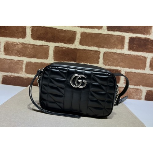 Gucci Marmont mini shoulder bag in Black matelasse leather