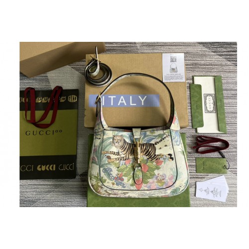 Gucci Tiger Jackie 1961 small shoulder bag in Tiger and flower print off-white leather Gucci Tiger Jackie 1961 small shoulder bag in Tiger and flower print off-white leather