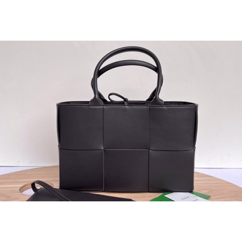 Bottega Veneta Arco Mini tote bag in Dark Coffee maxi Intrecciato Nappa leather