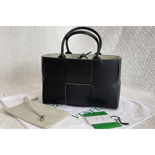 Bottega Veneta Arco Mini tote bag in Black White maxi Intrecciato Nappa leather