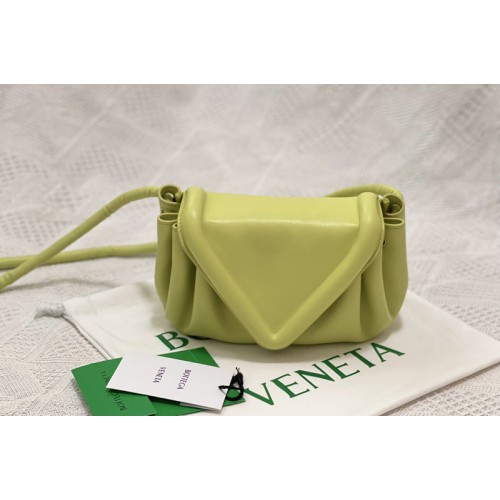 Bottega Veneta Leather cross-body bag in Yellow Leather