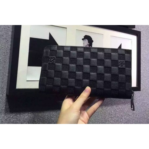 Louis Vuitton N66540 Brazza Wallet in Damier Infini Leather