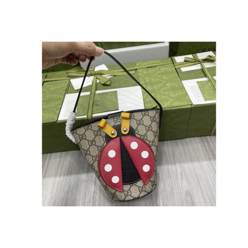 Gucci Childrens ladybug bucket bag in Supreme canvas