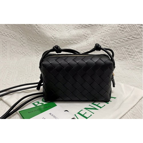 Bottega Veneta Loop cross-body mini bag in Black Intrecciato leather