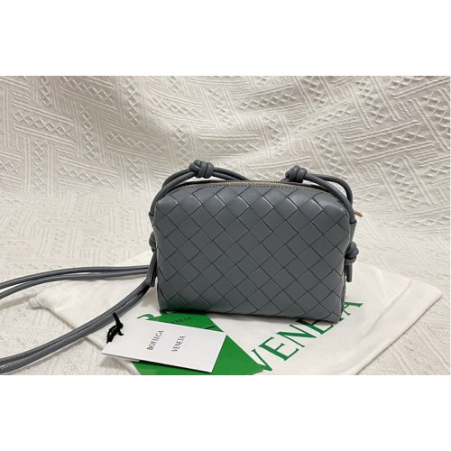 Bottega Veneta Loop cross-body mini bag in Gray Intrecciato leather