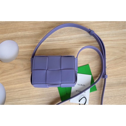 Bottega Veneta Cassette mini bag in Purple Intreccio leather