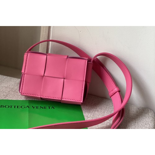 Bottega Veneta Cassette mini bag in Bonbon Intreccio leather