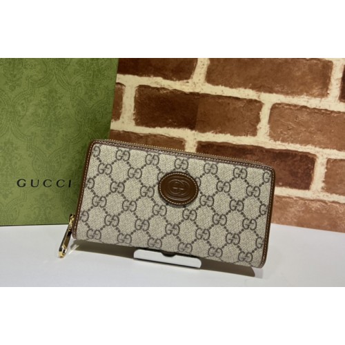 Gucci Zip around wallet with Interlocking G in Beige and ebony Supreme fabric