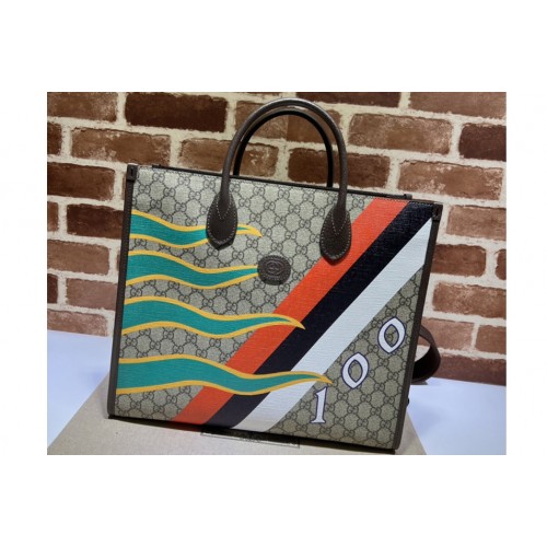 Gucci Medium tote bag with Interlocking G in Beige and ebony Supreme canvas