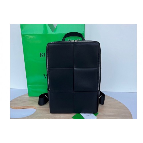 Bottega Veneta Arco Backpack in Black Intreccio leather