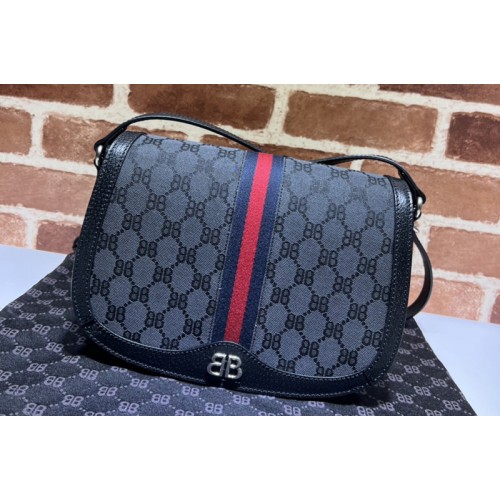 Gucci x Balenciaga Womens Hacker Medium Shoulder Bag in black and dark grey canvas jacquard