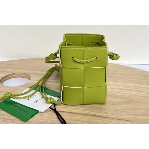 Bottega Veneta Cassette Mini intreccio leather cross-body bucket bag in Kiwi Leather