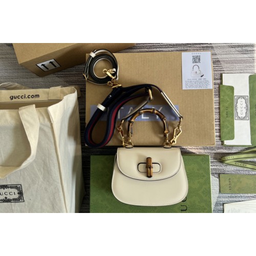 Gucci Mini top handle bag with Bamboo in White leather