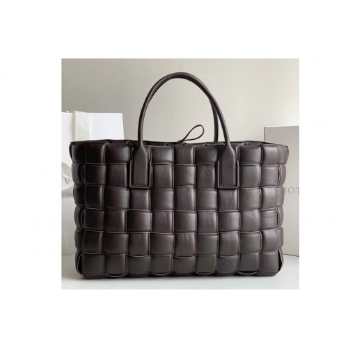 Bottega Veneta Maxi Intreccio Big Tote Bag in Dark Coffee Lambskin leather