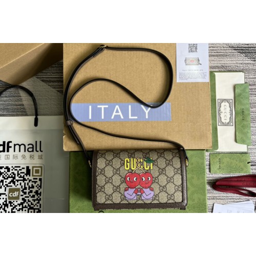 Gucci cherry print mini bag in Beige and ebony Supreme canvas