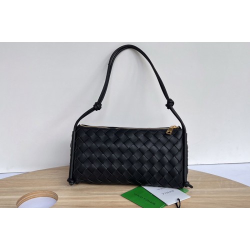 Bottega Veneta Pouch With Strap in Black intrecciato leather