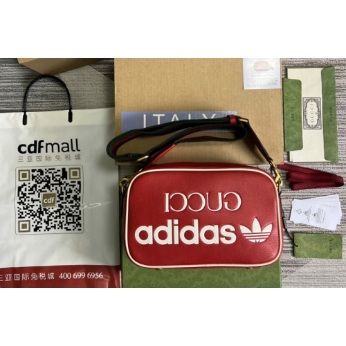 adidas x Gucci small shoulder bag in Red leather