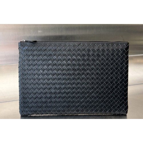 Bottega Veneta Pouch Bag in Black Leather