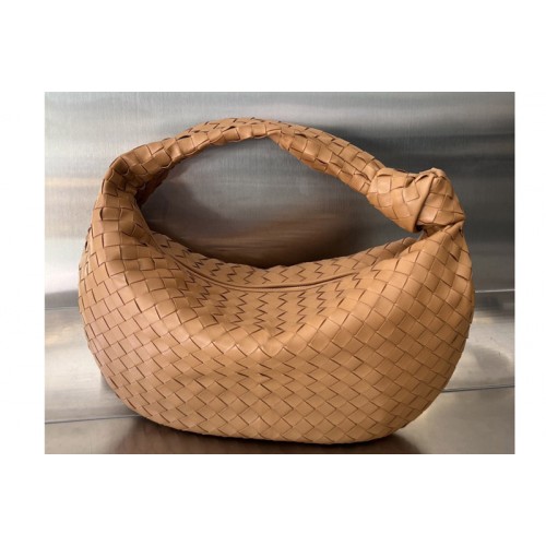 Bottega Veneta Small Andiamo bag in Caramel Leather