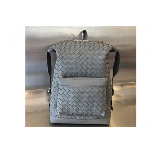 Bottega Veneta Small Intrecciato Backpack in Grey leather