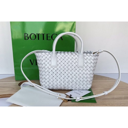 Bottega Veneta Mini Cabat tote bag in White intreccio leather
