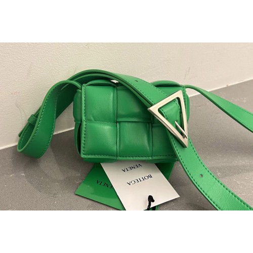 Bottega Veneta Candy Padded Cassette Bag in Green padded intreccio leather