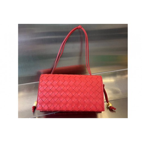 Bottega Veneta Trio Pouch On Strap Bag in Red Leather