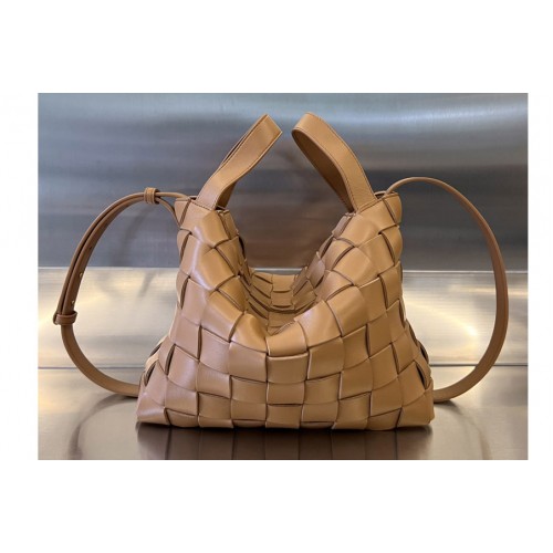 Bottega Veneta Bowling Cassette Bag In Caramel Leather